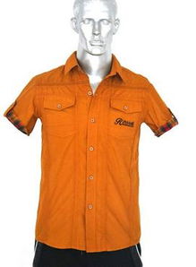 金牌柒威男裝 產品優(yōu)勢與加盟前景解析